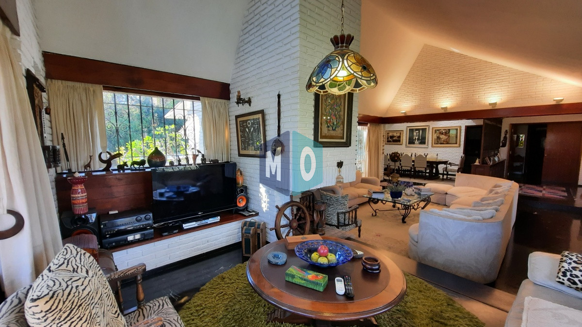 Casa ID.157 - Espectacular Casa en la Playa Mansa!
