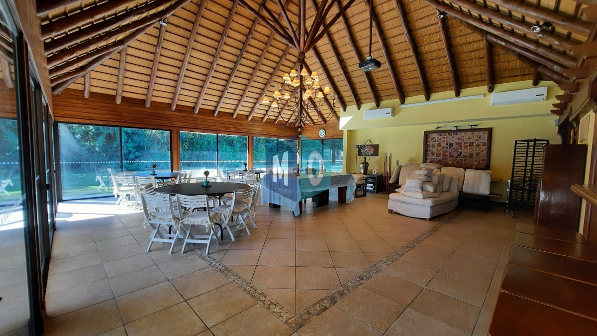 Casa ID.157 - Espectacular Casa en la Playa Mansa!