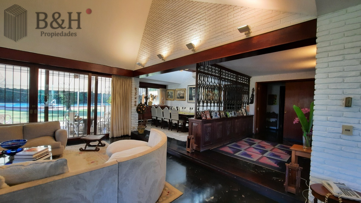 Casa ID.554 - Casa en la Playa Mansa muy bella vista 