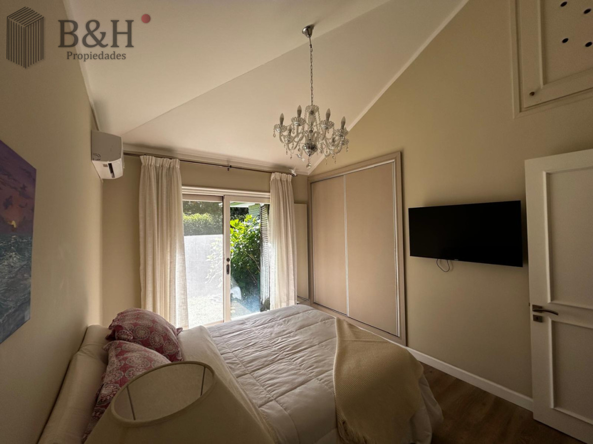 Casa ID.6271 - Casa en alquiler Enero Barrio Lugano Arbolada 