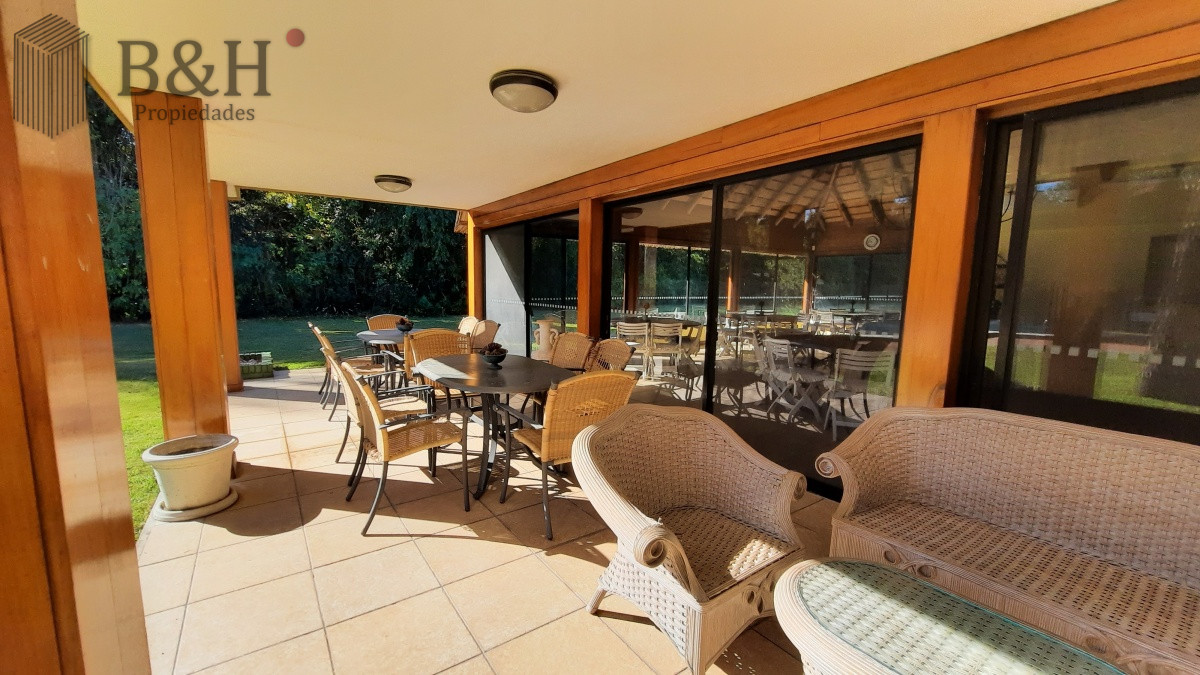 Casa ID.554 - Casa en la Playa Mansa muy bella vista 