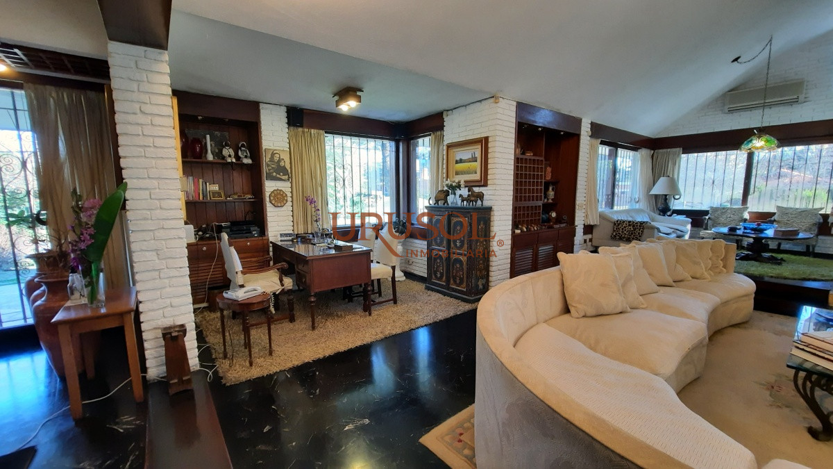 Casa ID.150 - Casa en venta  Playa Mansa Punta del Este