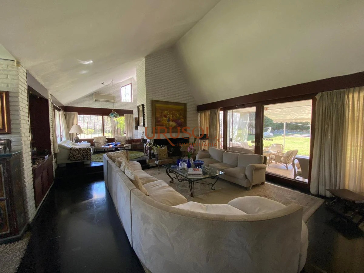 Casa ID.150 - Casa en venta  Playa Mansa Punta del Este