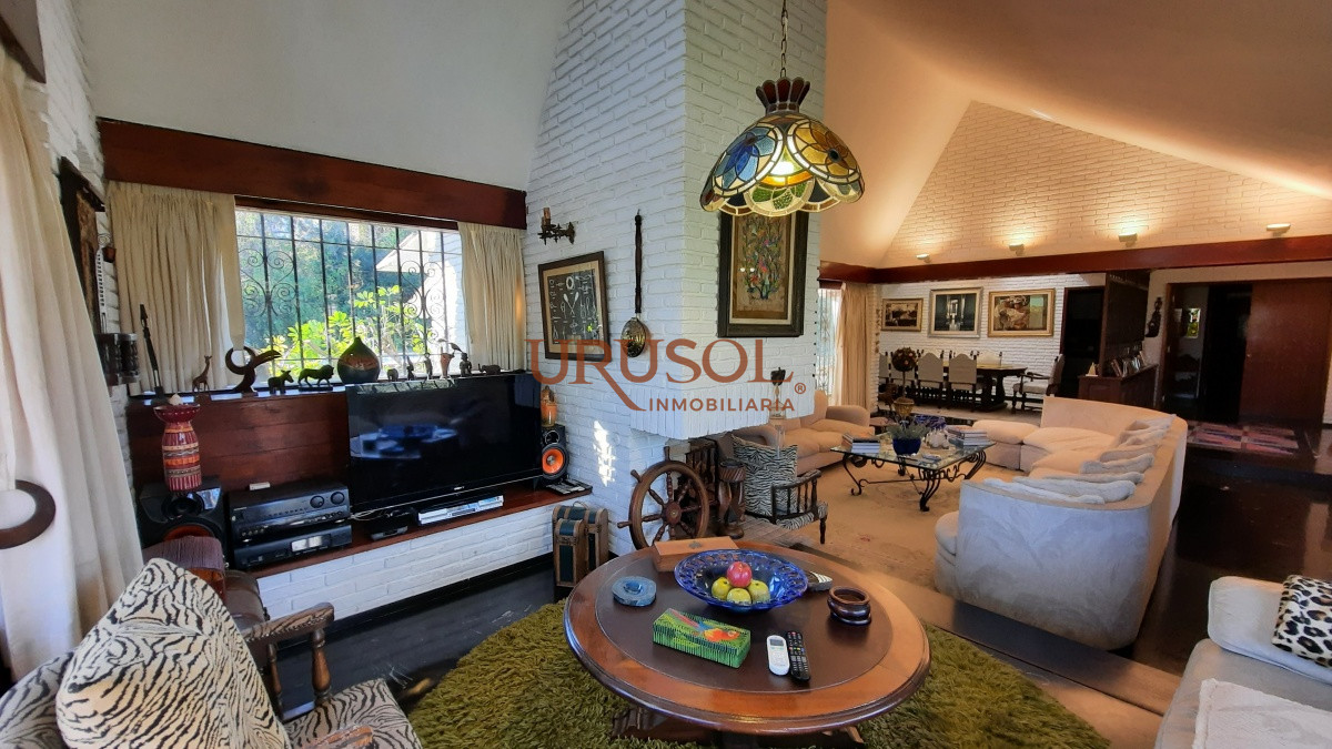 Casa ID.150 - Casa en venta  Playa Mansa Punta del Este