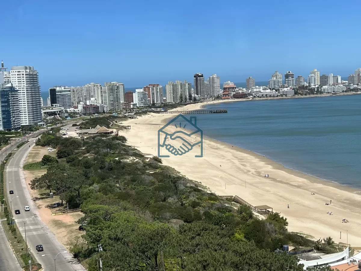 Apartamento ID.503/El-atardecer-es-un-espectaculo-que-se-vive-tarde-a-tarde - El atardecer es un espectaculo que se vive tarde a tarde