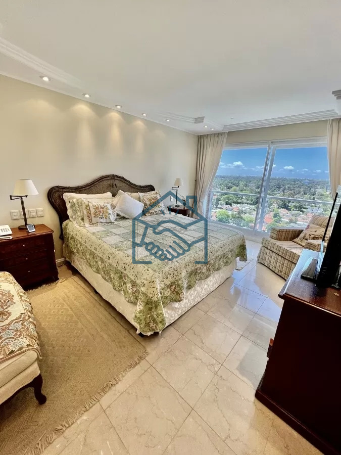 Apartamento ID.503/El-atardecer-es-un-espectaculo-que-se-vive-tarde-a-tarde - El atardecer es un espectaculo que se vive tarde a tarde