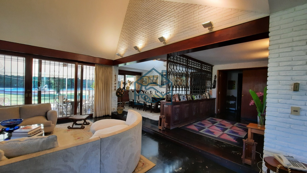 Casa ID.454/Casa-en-venta--Playa-Mansa-Punta-del-Este - Casa en venta  Playa Mansa Punta del Este