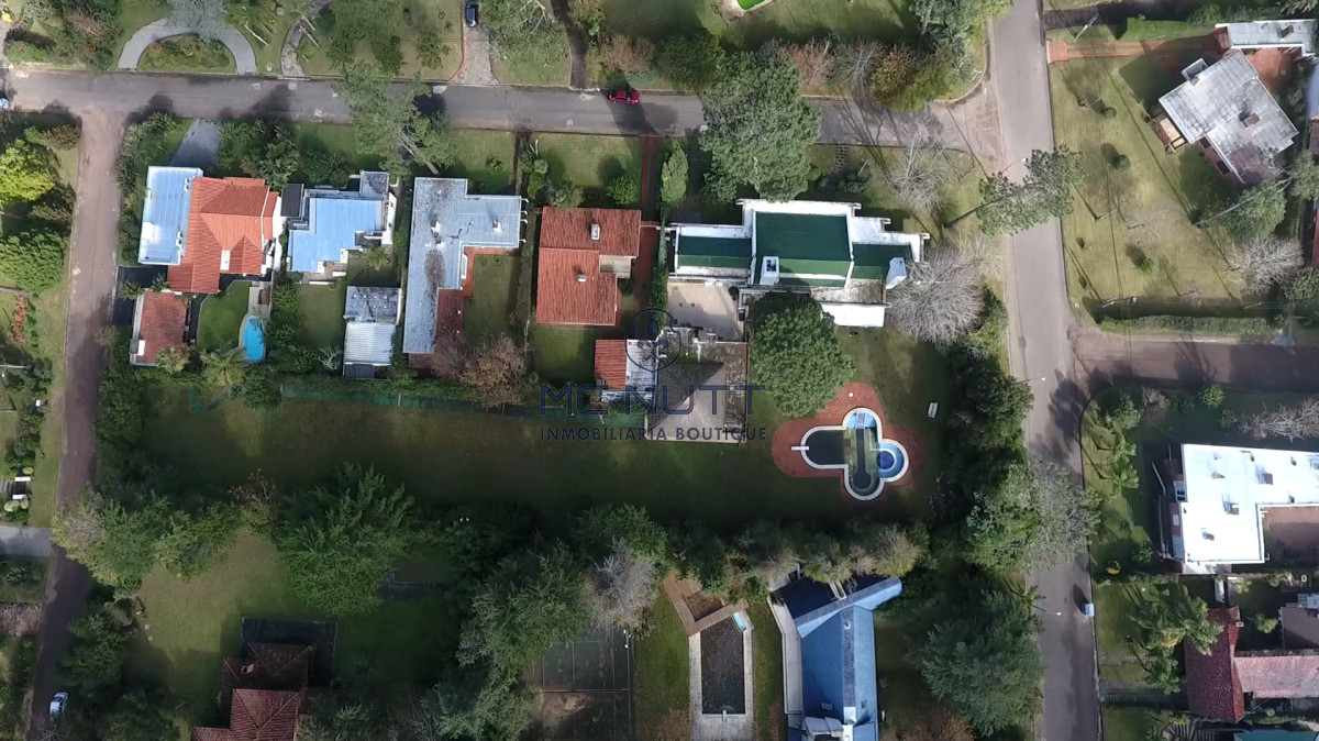 Casa ID.581/ - Casa en venta  Playa Mansa Punta del Este