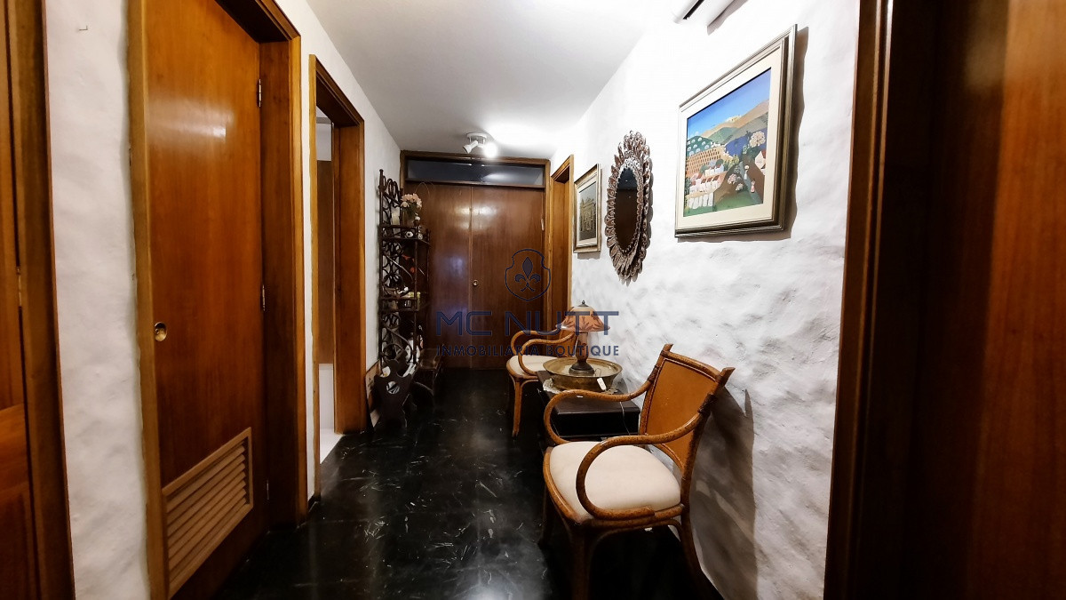 Casa ID.581/ - Casa en venta  Playa Mansa Punta del Este