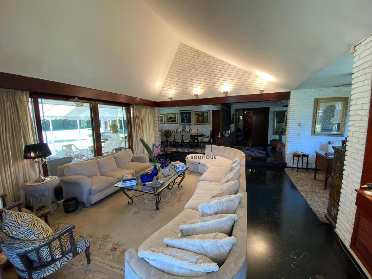 Casa ID.581/ - Casa en venta  Playa Mansa Punta del Este