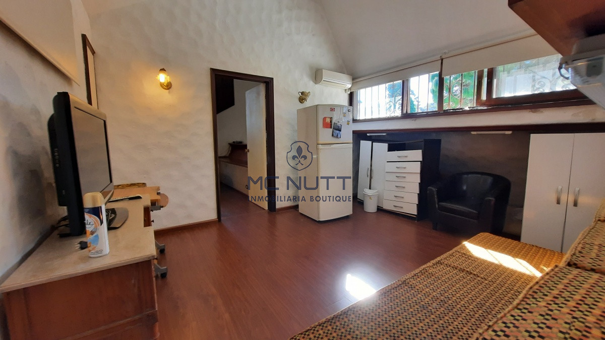 Casa ID.581/ - Casa en venta  Playa Mansa Punta del Este