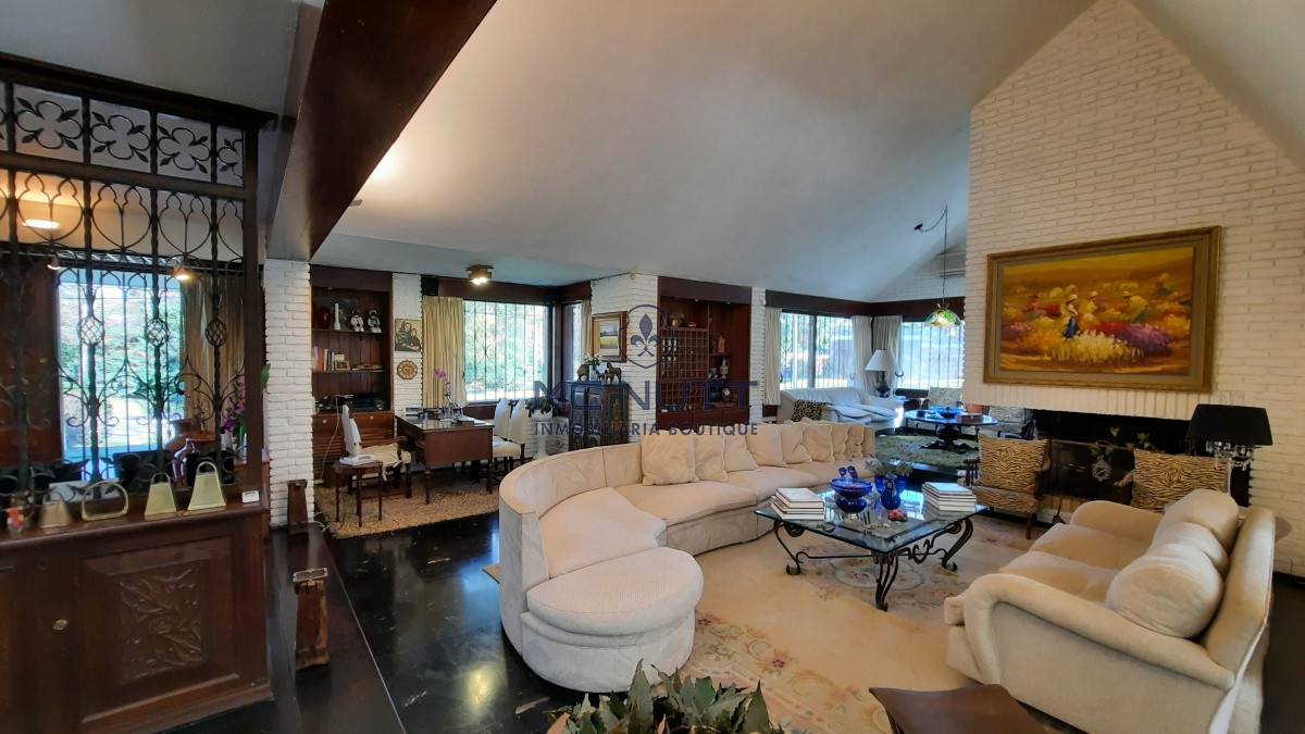 Casa ID.581/ - Casa en venta  Playa Mansa Punta del Este