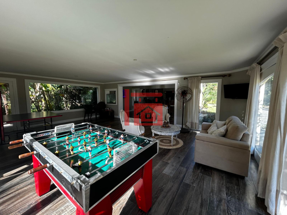 Casa ID.459 - Casa en alquiler Enero Barrio Lugano Arbolada 