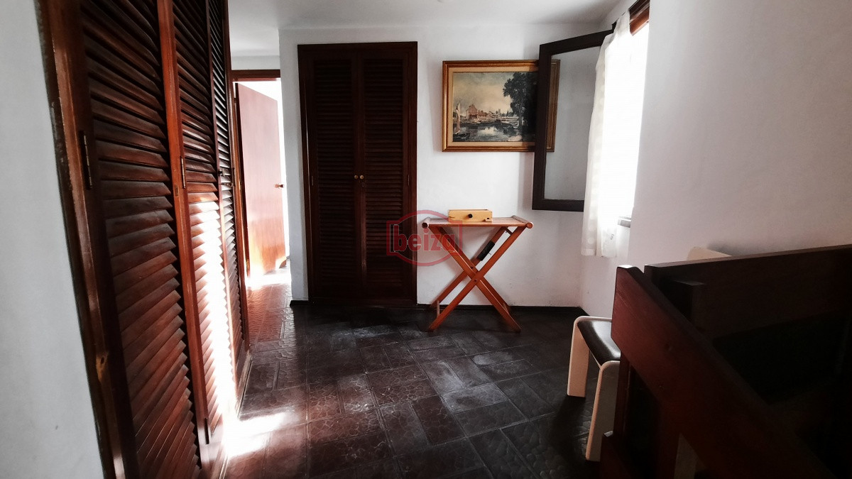 Casa ID.164503 - Imperdible Oportunidad en Playa Mansa a Tan Solo Metros del Mar