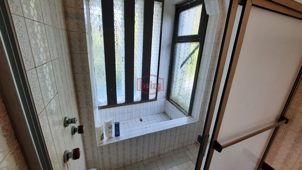 Casa ID.164503 - Imperdible Oportunidad en Playa Mansa a Tan Solo Metros del Mar