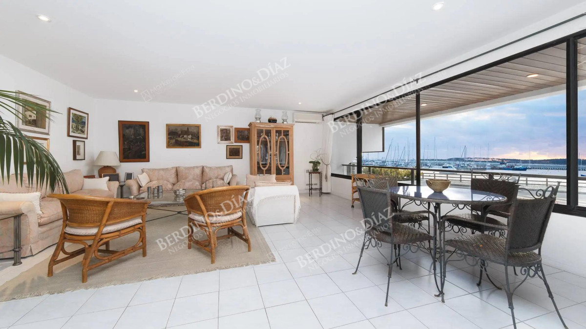 Apartamento ID.384 -  Apartamento formidable Frente a Puerto de  Punta del Este