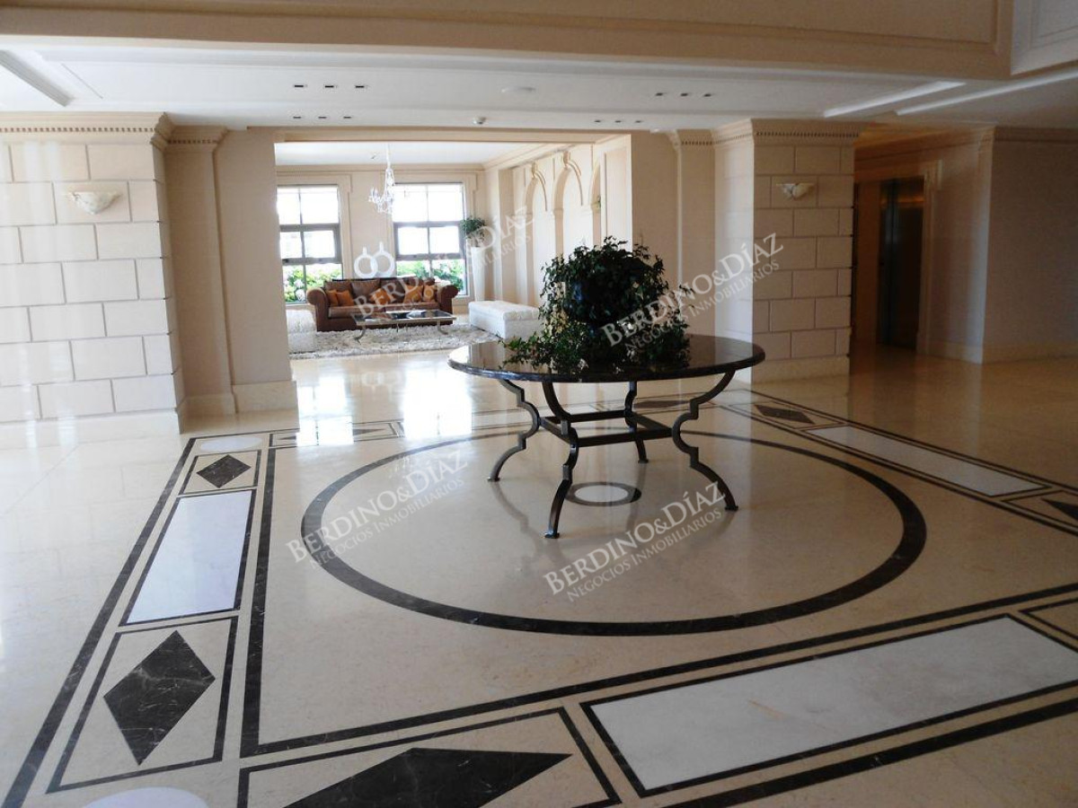 Apartamento ID.74 -  Apartamento en venta Torre Imperiale ePunta del Este