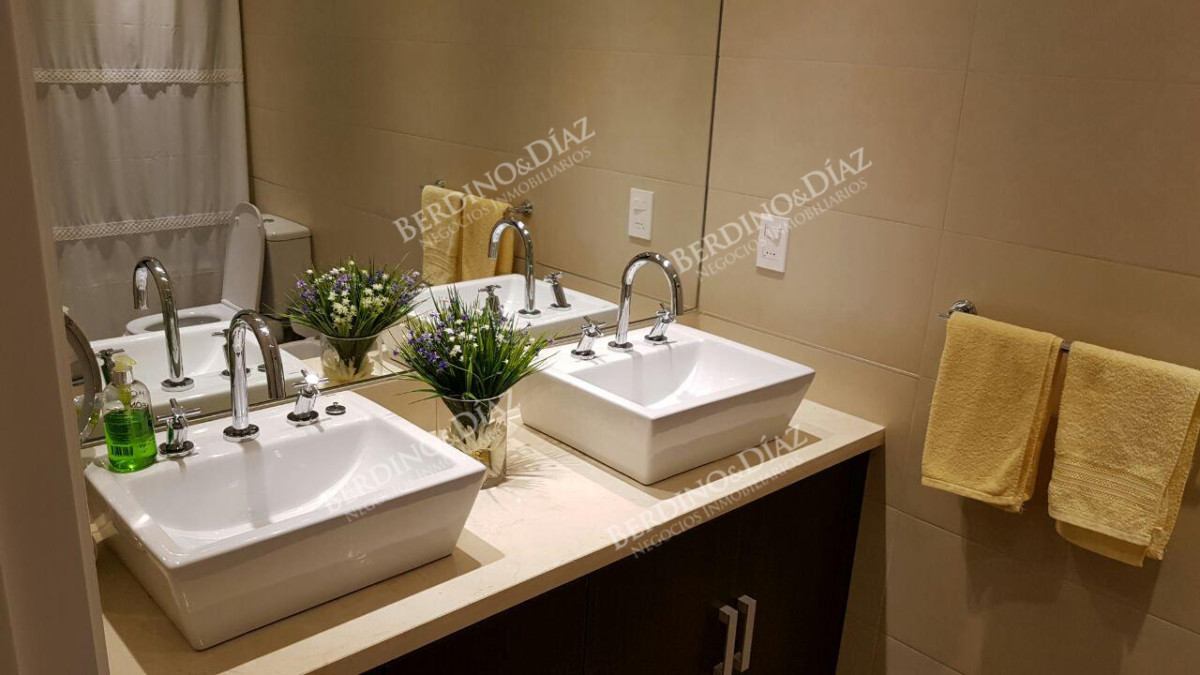 Apartamento ID.74 -  Apartamento en venta Torre Imperiale ePunta del Este