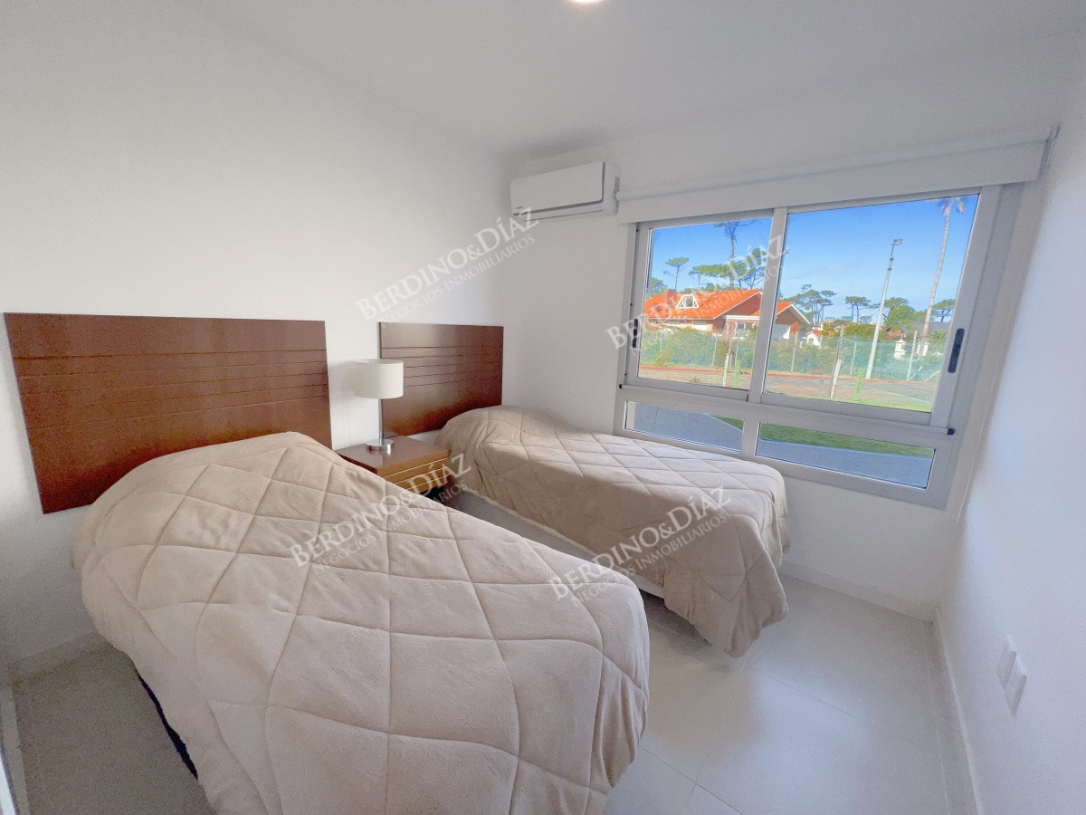 Apartamento ID.568 - Apartamento en la Mansa 3 dormitorios cerca de la playa 