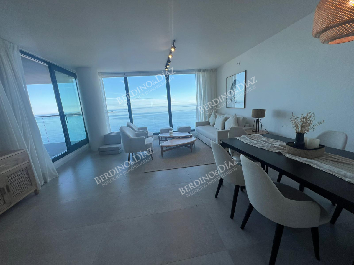 Apartamento ID.2746 - Venetian Luxury 2 dormitorios pisa alto en venta