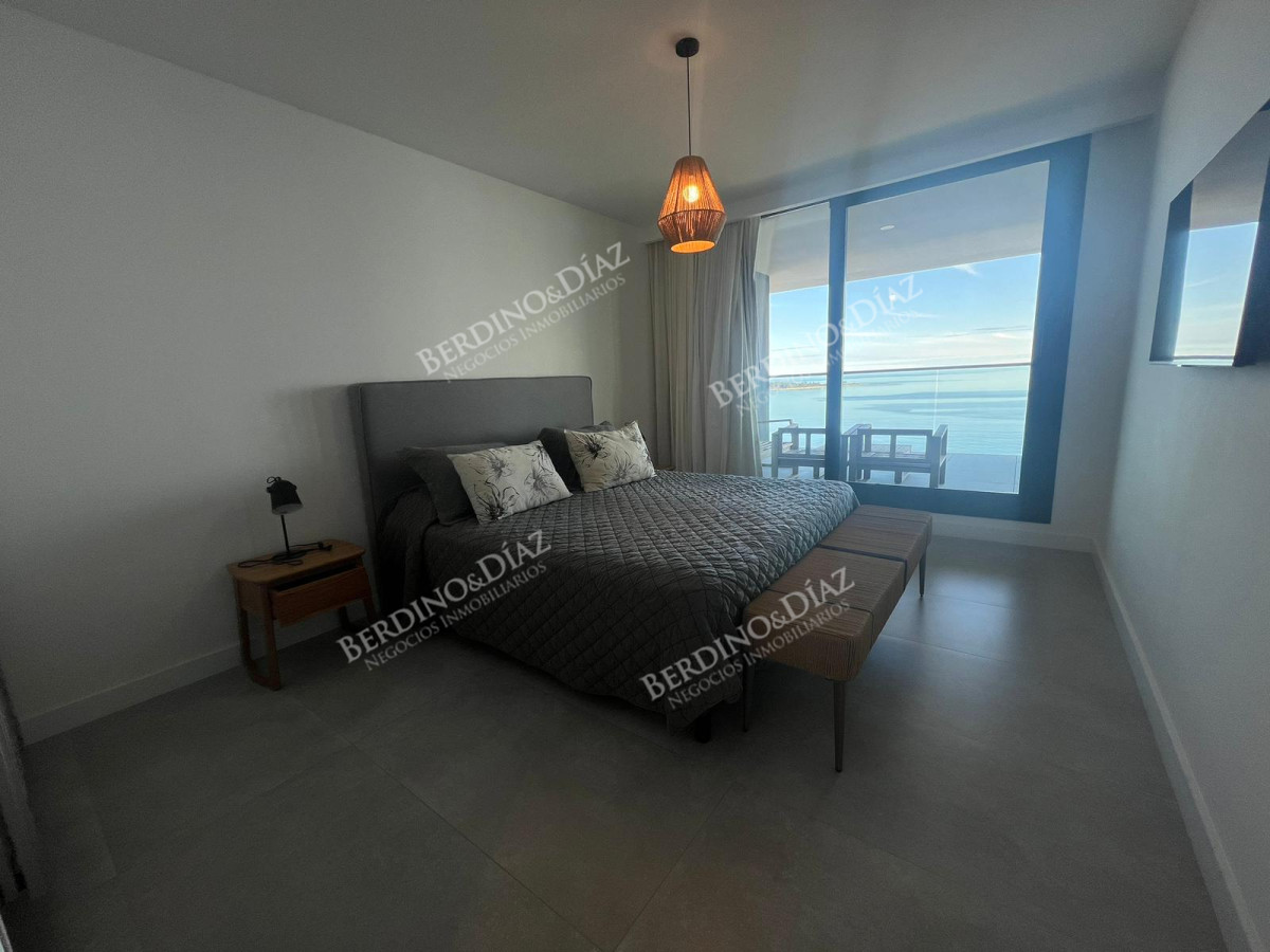 Apartamento ID.2746 - Venetian Luxury 2 dormitorios pisa alto en venta