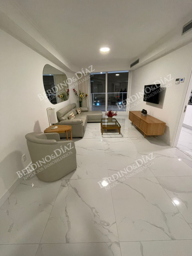 Apartamento ID.1472 - Apartamento Ediificio Paramount en alquiler 