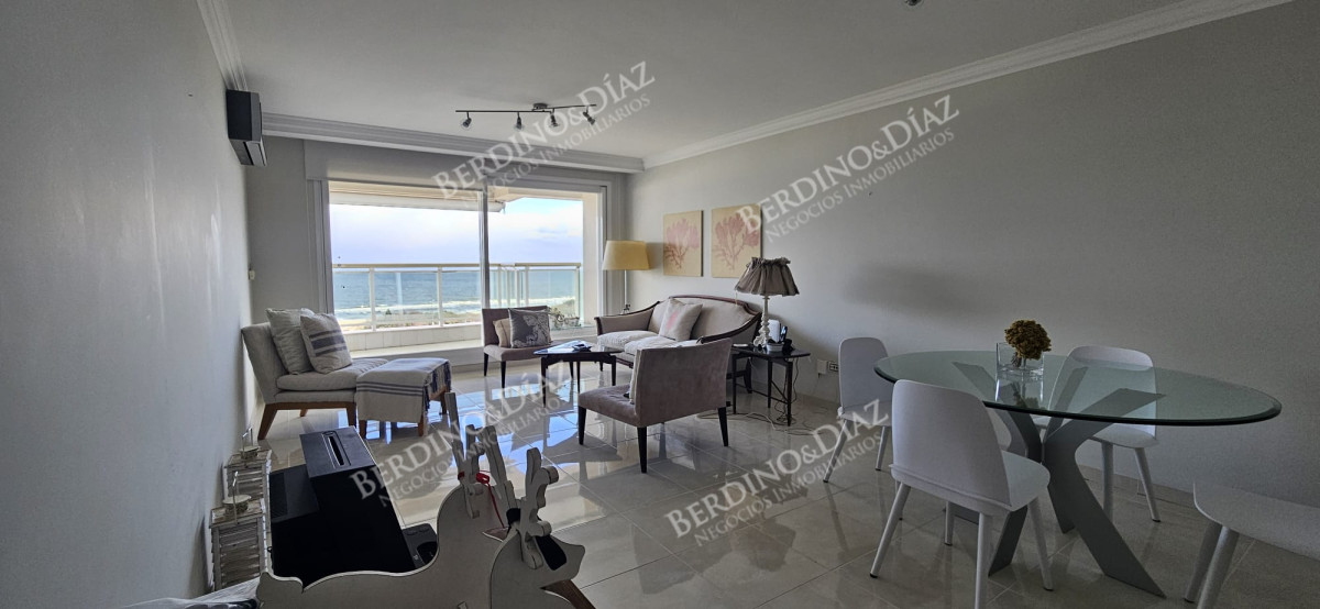 Apartamento ID.2755 - Venta Le Jardin Punta del Este Apartamento 2 dormitorios Mansa