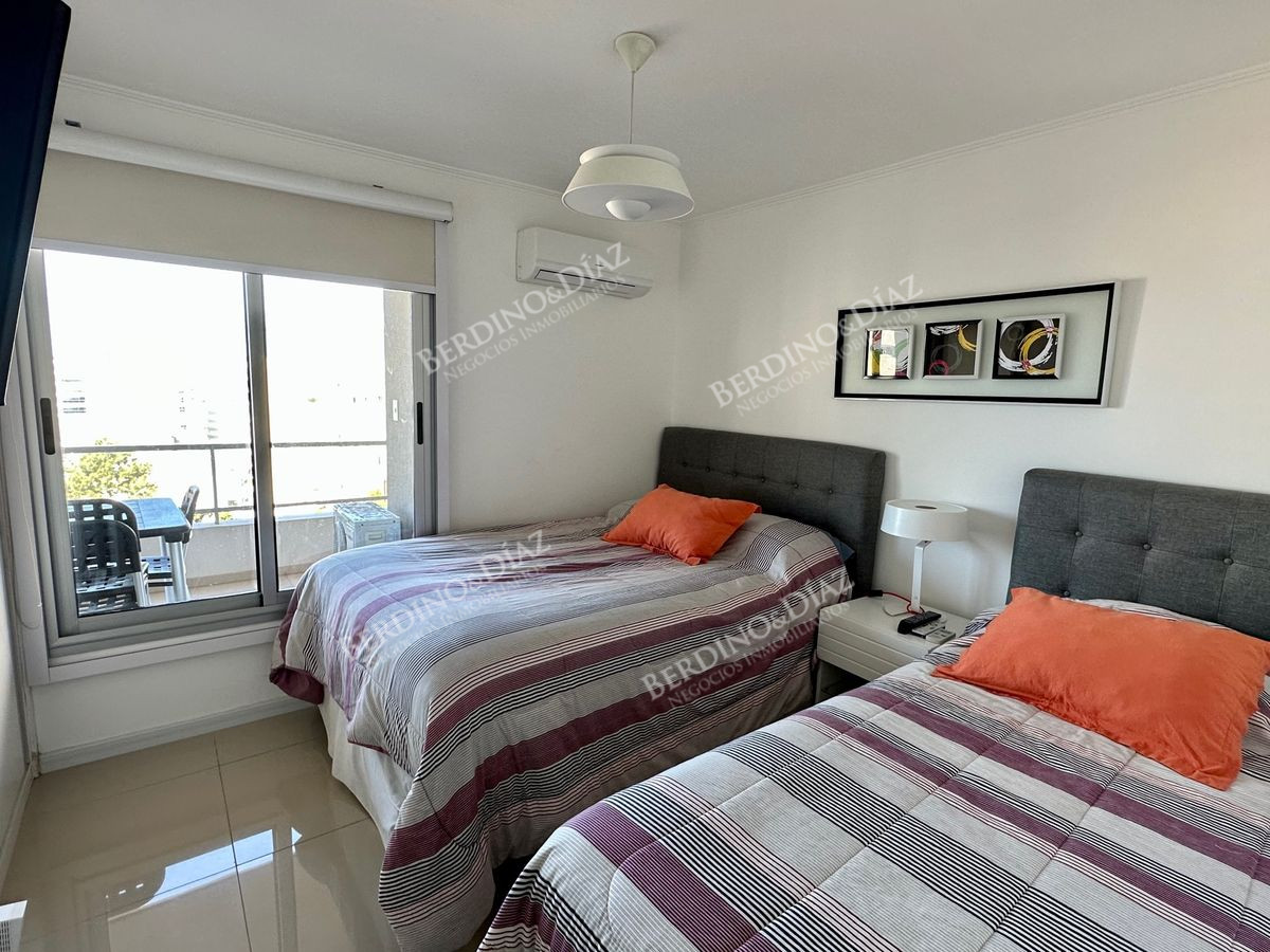 Apartamento ID.1998 - Apartamento de 3 dormitorios en venta Playa Brava