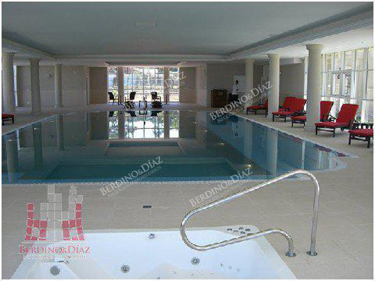 Apartamento ID.122 -  Apartamento en Playa Mansa en Le Jardin de Punta del Este