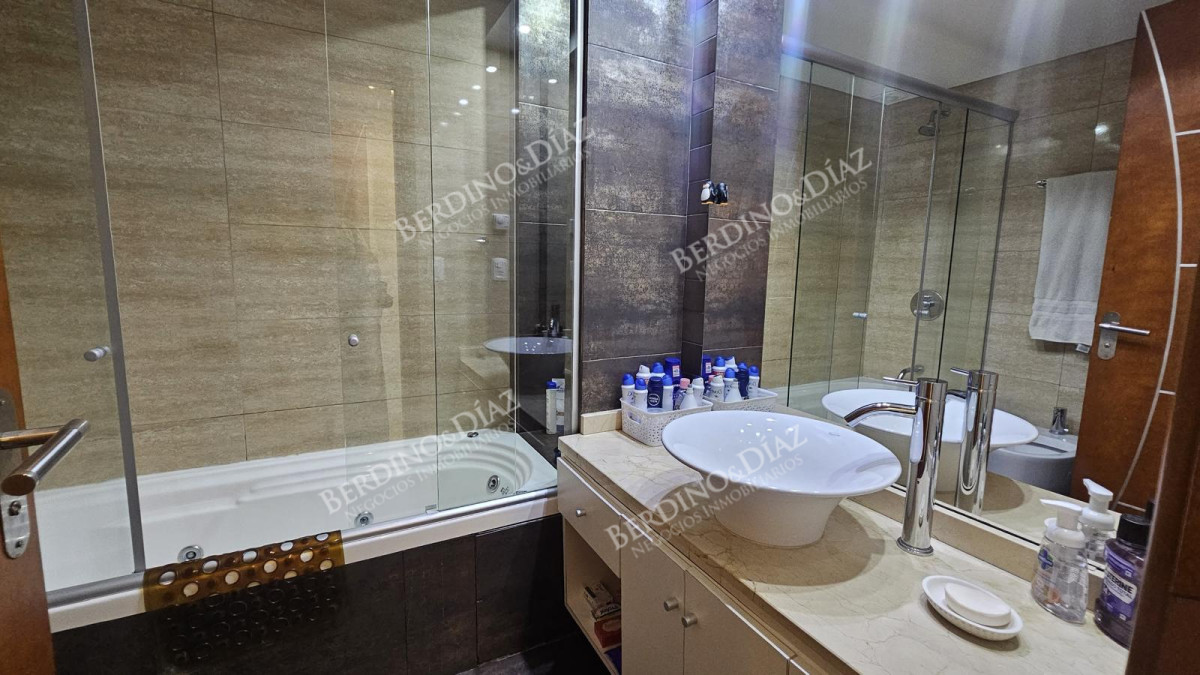 Apartamento ID.2743 - Oportunidad Miami Boulevard 1 de 2 dormitorios al frente parrillero