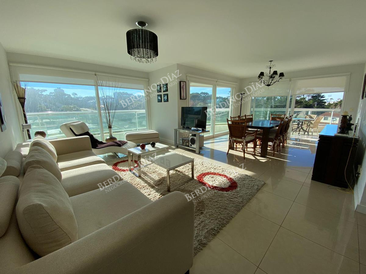 Apartamento ID.1283 - Apartamento en AQUARELA frente a la Playa Mansa 
