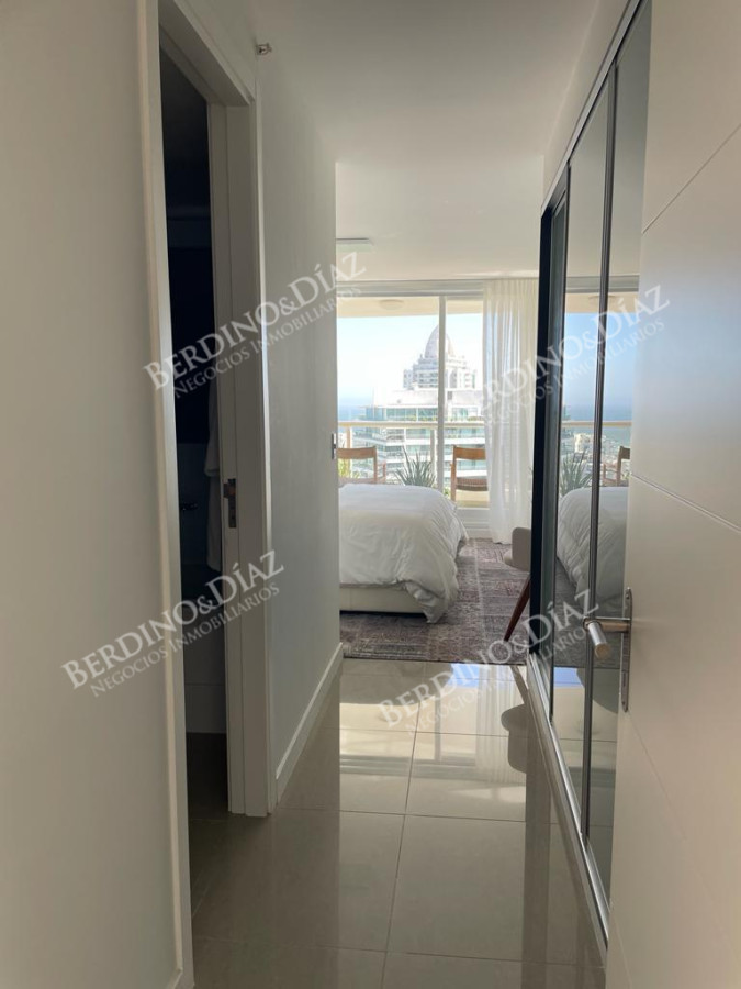 Apartamento ID.2875 - Apartamento en venta Torre One esquinero 4 dormitorios