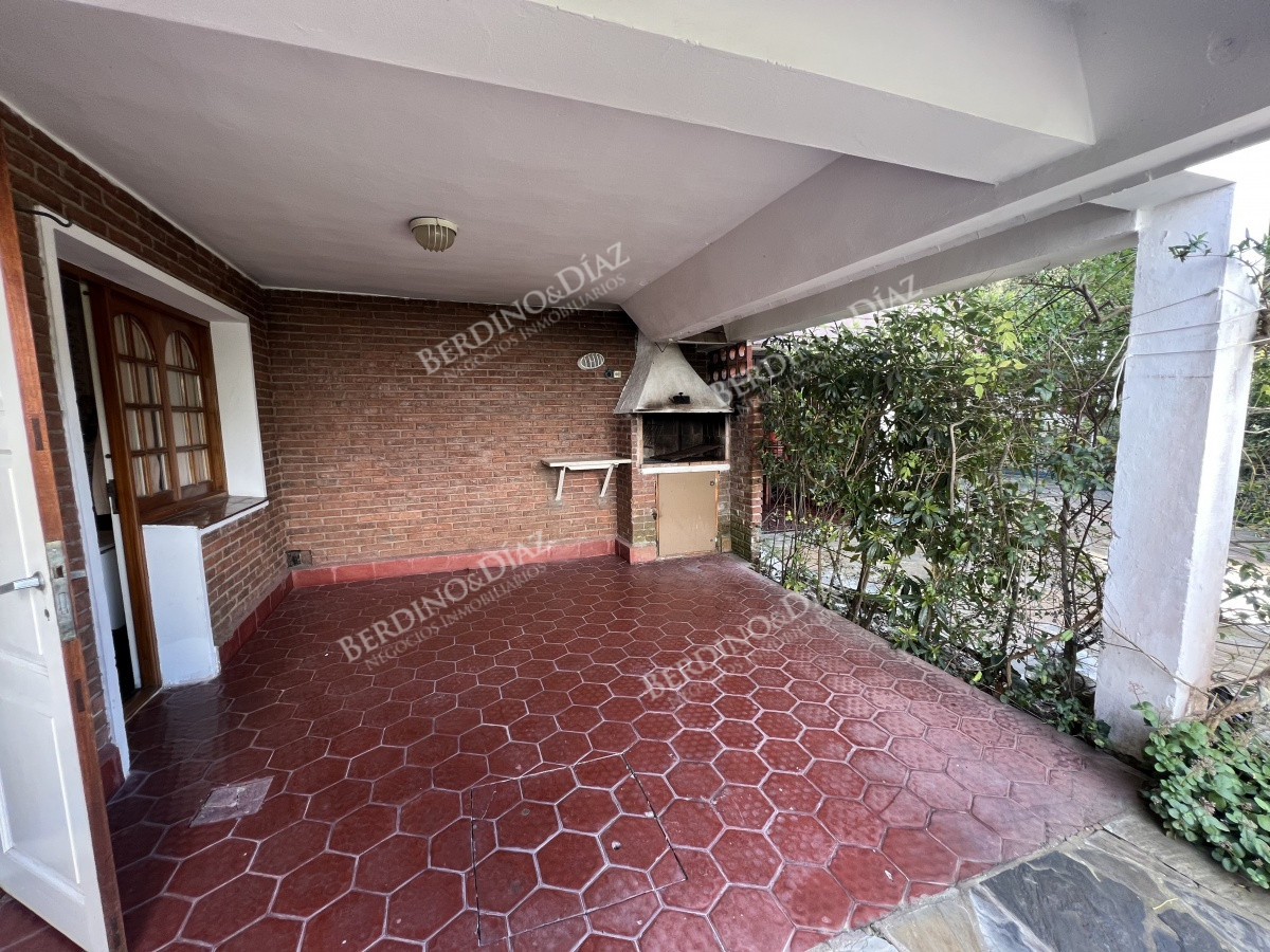 Apartamento ID.1473 - Apartamento douplex en venta en Playa Mansa Punta del Este 