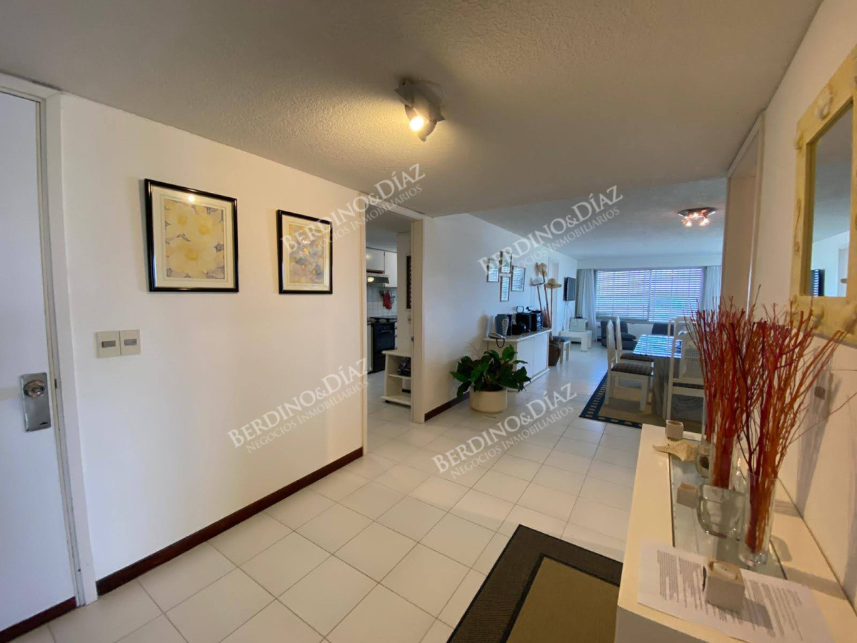 Apartamento ID.1153 - Oportunidad en Tiburon 2 frente a la Playa Brava