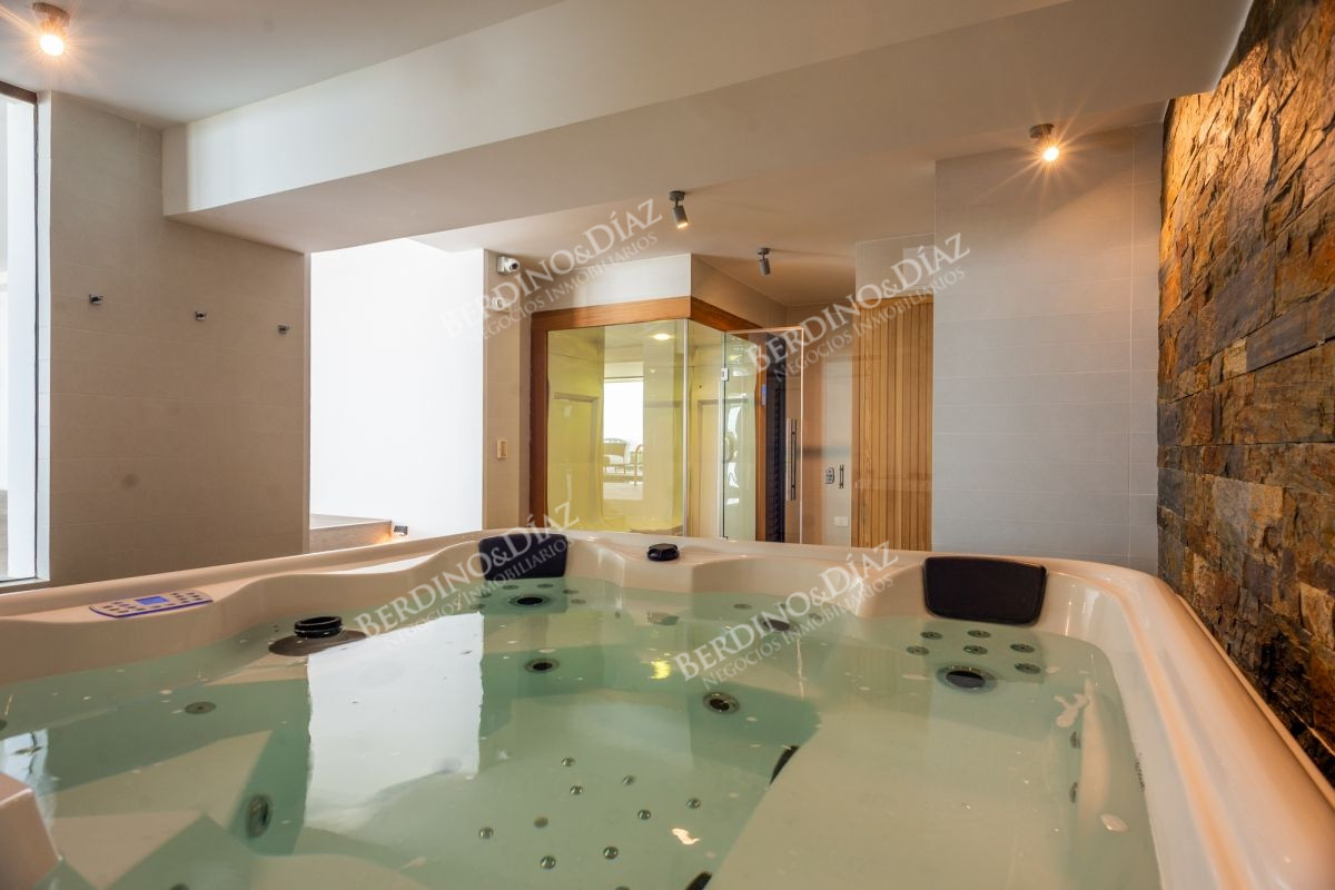 Apartamento ID.2055 - Apartamento de 1 dormitorio  frente al mar 