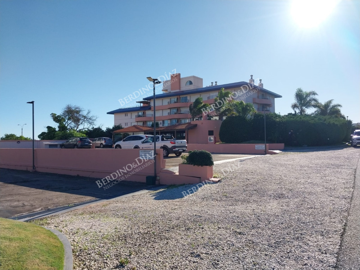 Apartamento ID.2839 - Apartamento con vista al mar 1 dormitorio en venta