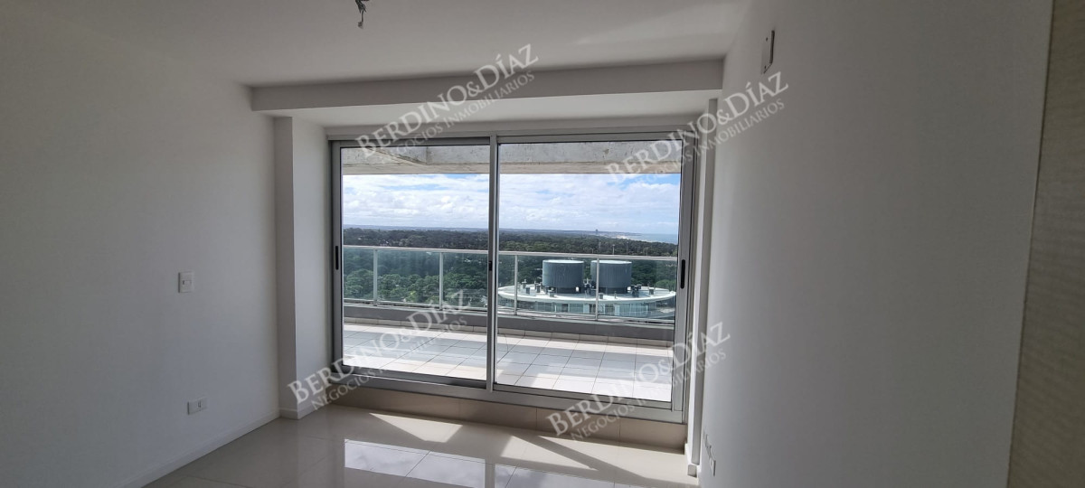 Apartamento ID.1737 - Espectacular Penthouse en venta  en Punta del Este 