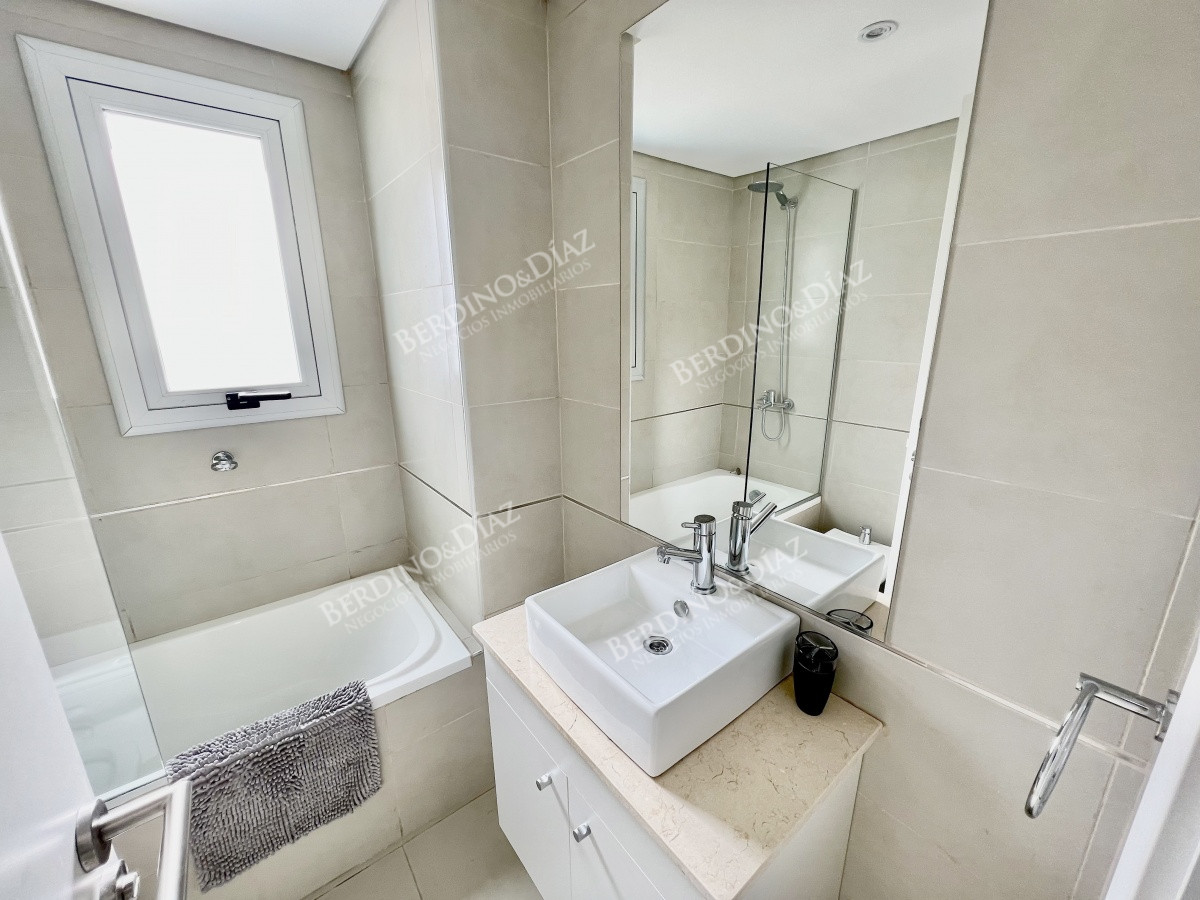 Apartamento ID.205 - Apartamento en Playa Mans a solo metros de la Rambla 