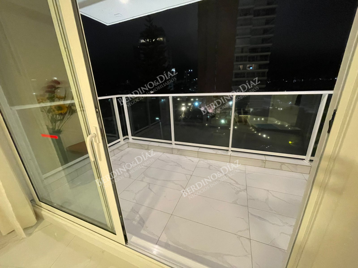 Apartamento ID.1472 - Apartamento Ediificio Paramount en alquiler 