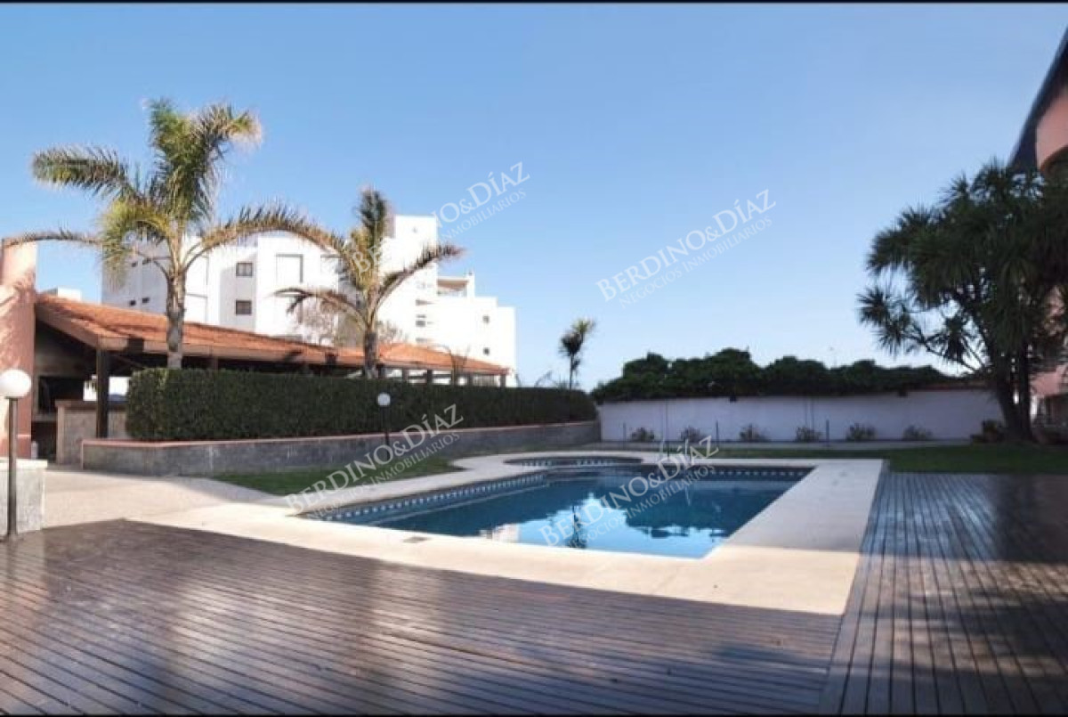 Apartamento ID.2711 - Pensthouse en venta 2 dormitorios parrillero propio Playa Mansa
