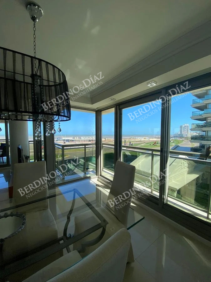 Apartamento ID.2303 - APARTAMENTO EN VENTA PLAYA BARVA ESQUINERO 
