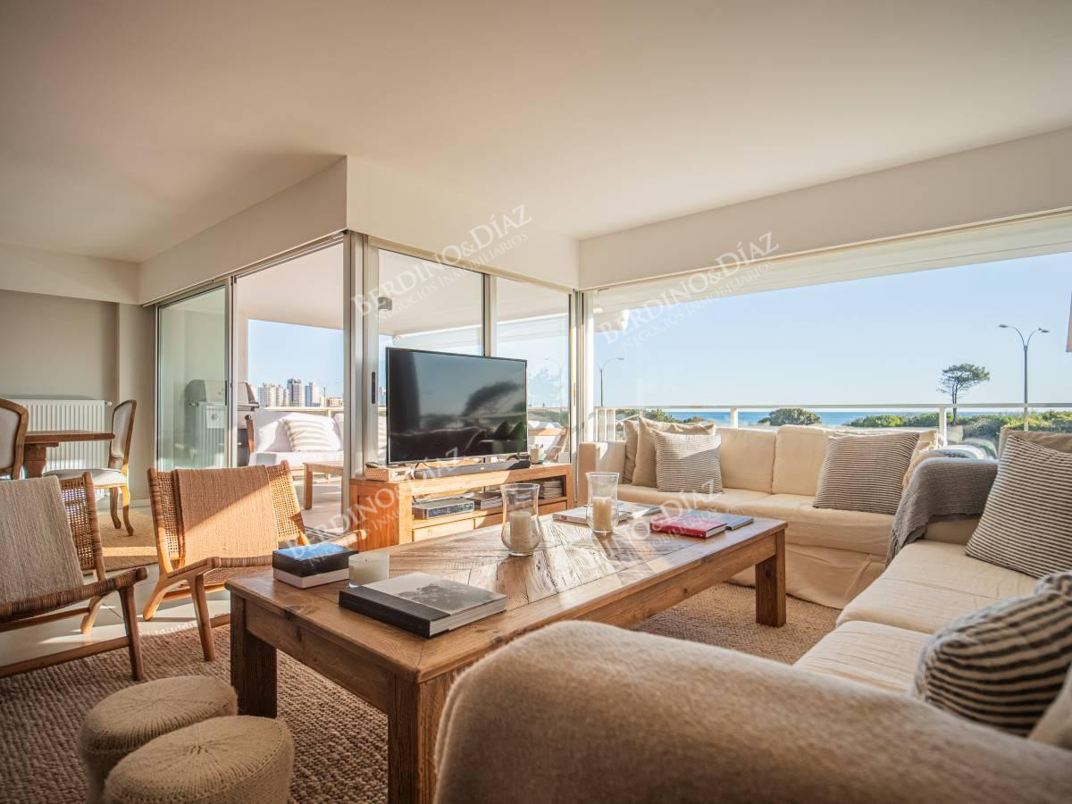 Apartamento ID.2321 - Apartamento frente a Playa Mansa