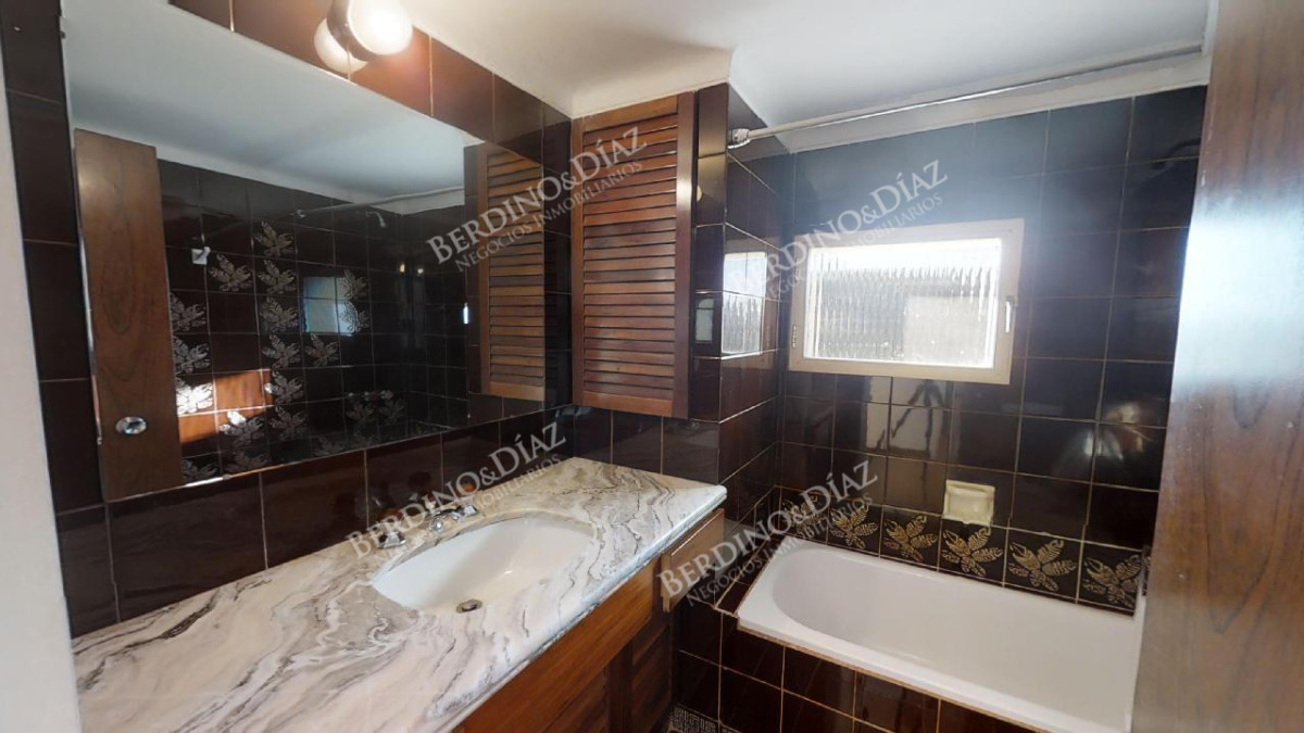 Apartamento ID.528 - Apartamento en venta Avda Roosevelt con Servicios y la mejor orientación solar