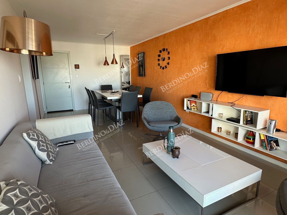 Apartamento ID.1998 - Apartamento de 3 dormitorios en venta Playa Brava