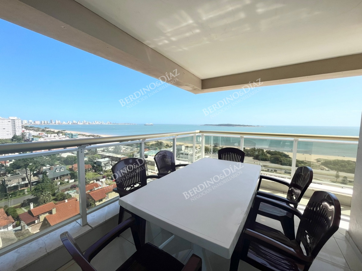 Apartamento ID.122 -  Apartamento en Playa Mansa en Le Jardin de Punta del Este
