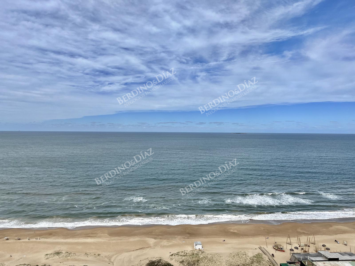 Apartamento ID.2705 - Apartamento frente al mar Playa Brava Torre Premium