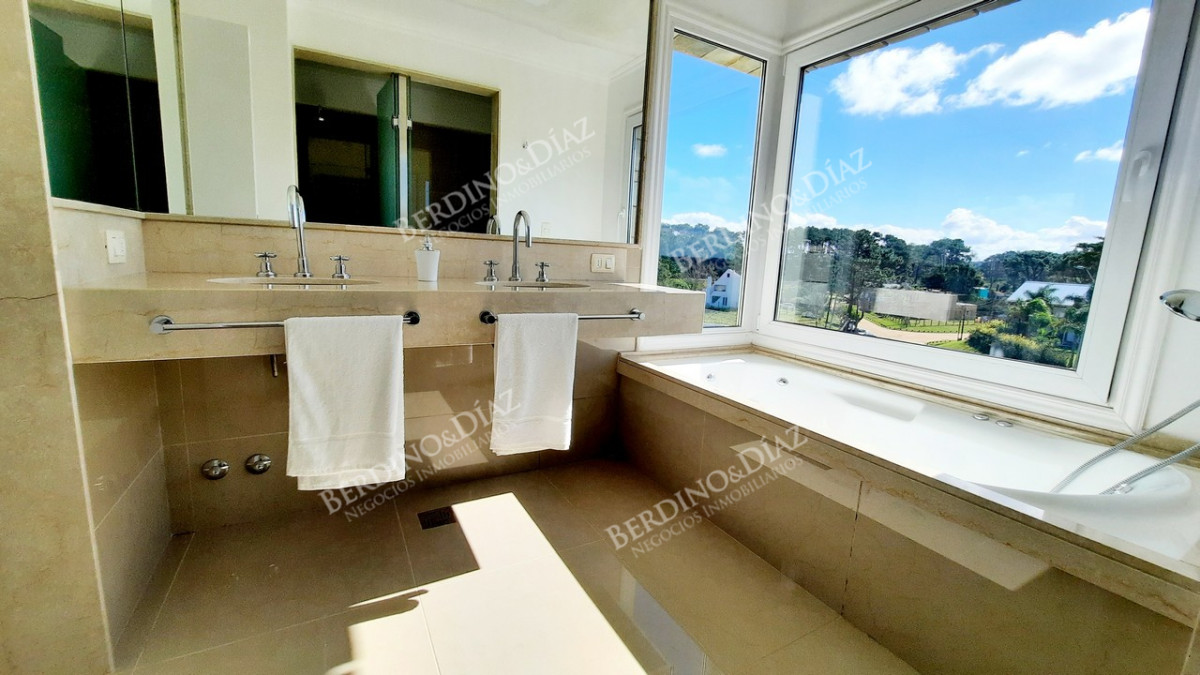 Apartamento ID.877 -  PentHouse Espectacular con Piscina Propia en la Mansa