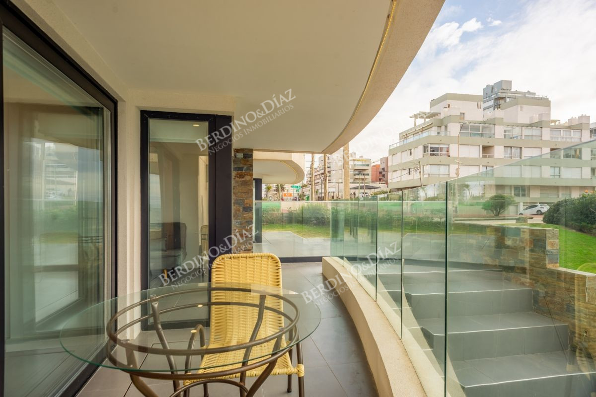 Apartamento ID.2055 - Apartamento de 1 dormitorio  frente al mar 