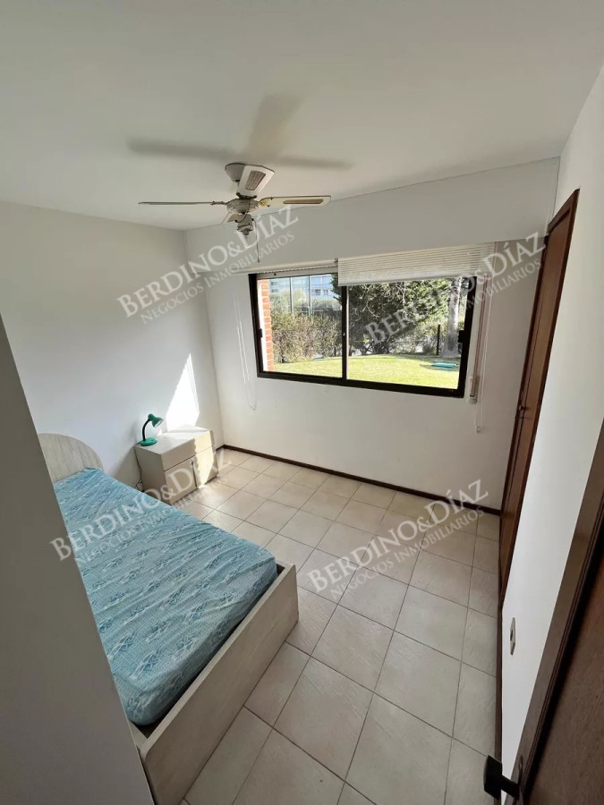 Apartamento ID.2048 - Apartamento en Playa Mansa Venta