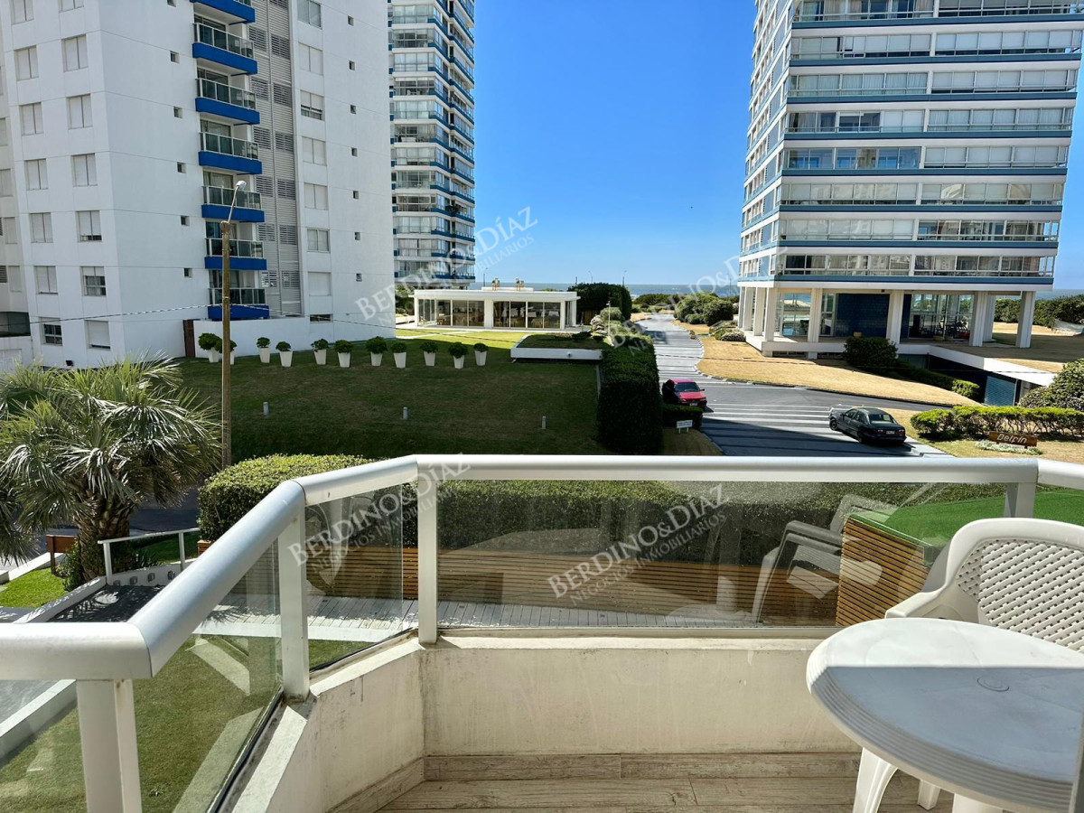 Apartamento ID.2050 - Apartamento en Punta del Este, Brava